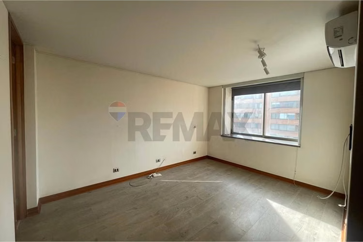 Departamento 3 dormitorios , kennedy - las condes