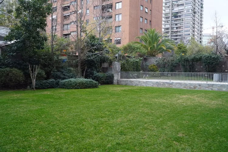 Departamento amoblado en exclusivo barrio el golf