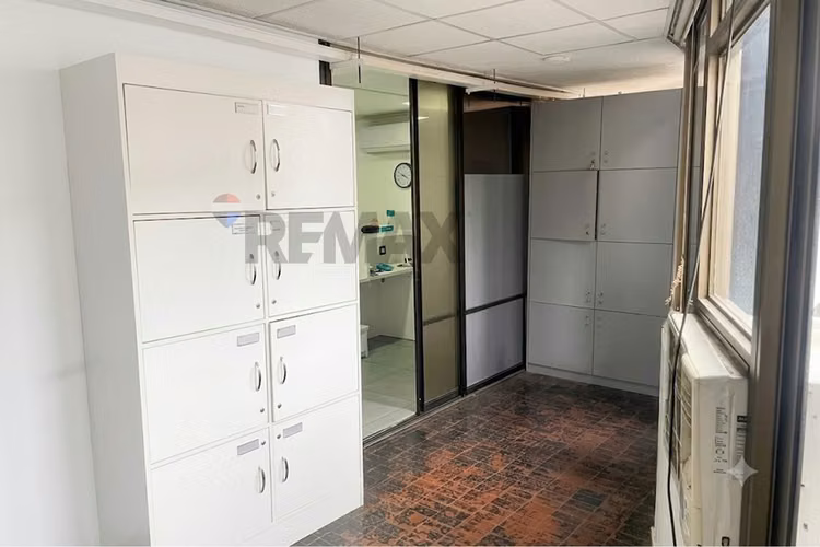 Oficina comercial edificio panorámico