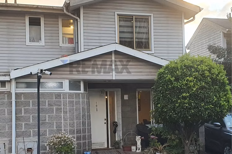 "tu hogar ideal te espera en lo cruzat, quilicura"