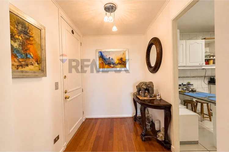 Último piso remodelado con gran terraza - Imagen 12