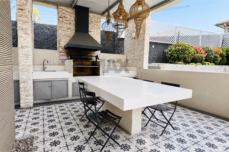 Arriendo disponible a partir del 1ro de octubre