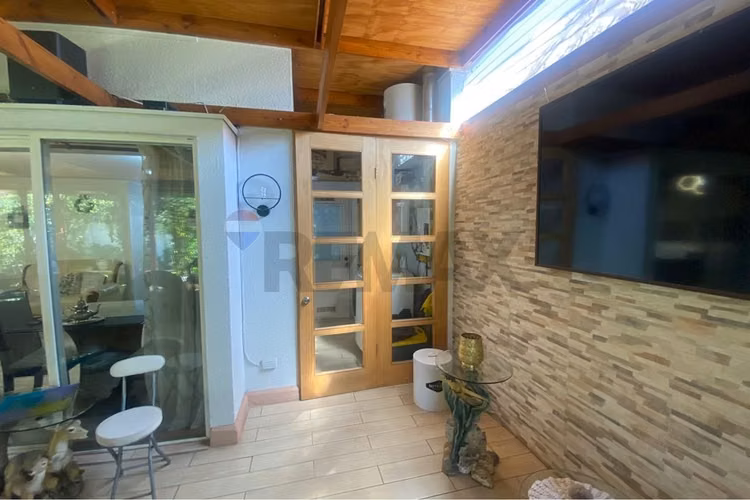 Casa en altos sacramento 1, linderos, buin