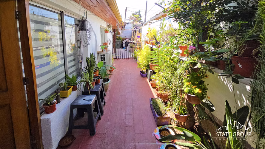VENTA CASA EN PASAJE 4 DORMITORIOS 2 BAÑOS 252 M2  RENCA