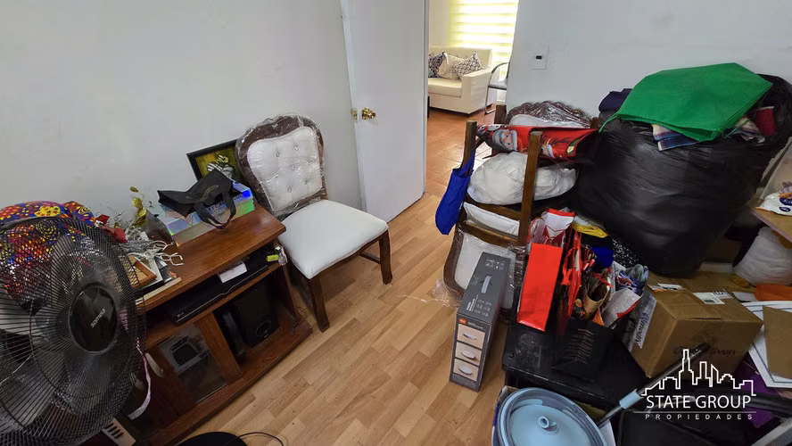 VENTA CASA EN PASAJE 4 DORMITORIOS 2 BAÑOS 252 M2  RENCA