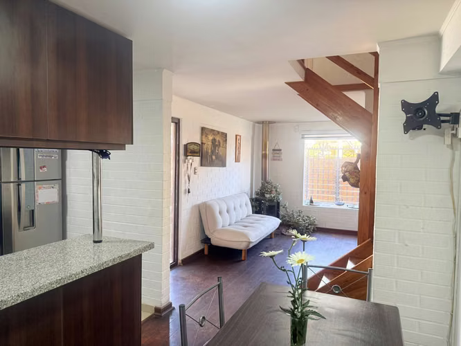 CASA REMODELADA EN VENTA LO QUE TE MERECES QUILPUE