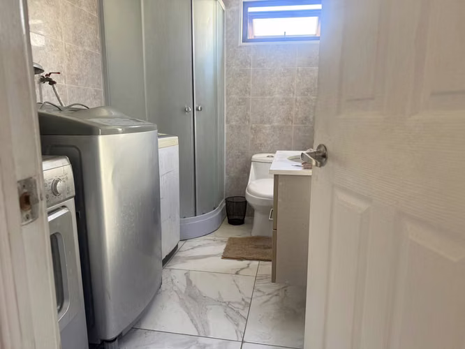 VENDO CASA 3D 2B MODERNA Y ACOGEDORA BUEN BARRIO