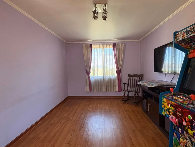 OPORTUNIDAD GRAN CASA EN CONDOMINIO 4D, CIUDAD DE LOS VALLES
