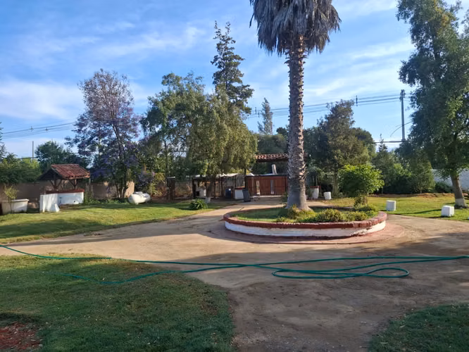 HERMOSA PARCELA, TALAGANTE CON  AMPLIA  CASA