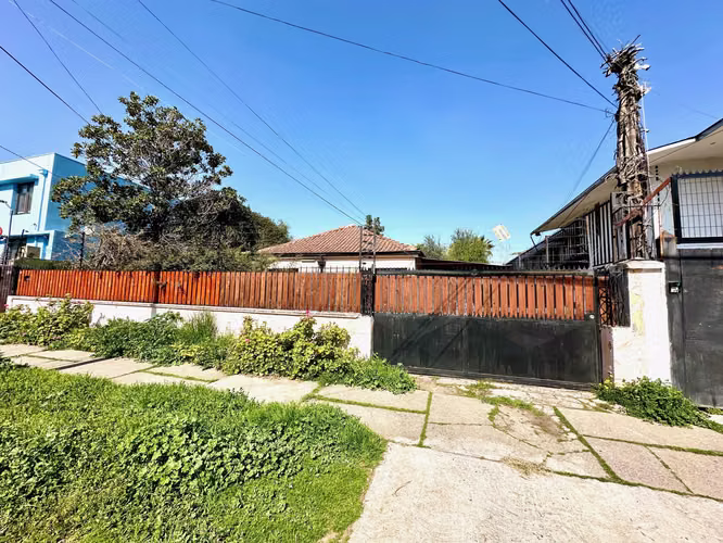 VENTA CASA ANTIGUA PARA REMODELAR MOZART SAN JOAQUIN