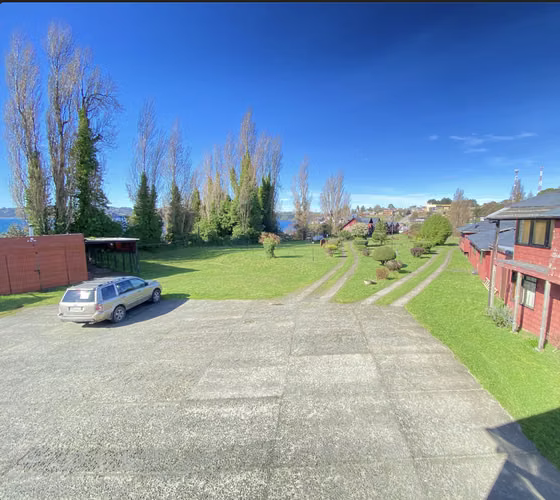 VENTA LOCAL CONJUNTO HOTELERO 27HAB 23BA CHONCHI