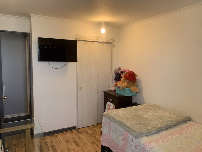 OPORTUNIDAD A 300M METRO LOURDES 2D, 2 BAÑOS