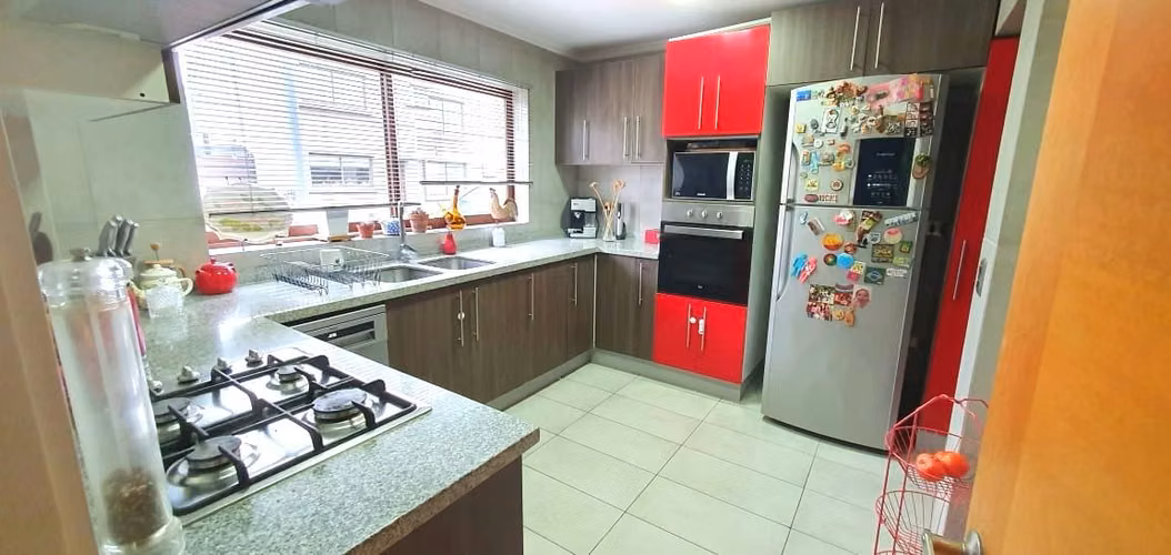 CASA EN ARRIENNDO  SECTOR RESIDENCIAL PRIVILEGIADO