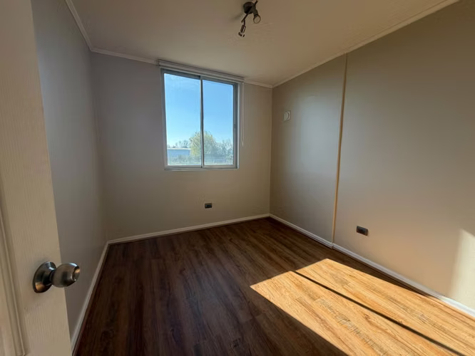 ARRIENDO DEPARTAMENTO 3D 2B CON ESTACIONAMIENTO