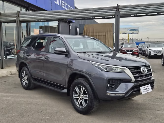 Toyota Fortuner 2.7 Aut 2021