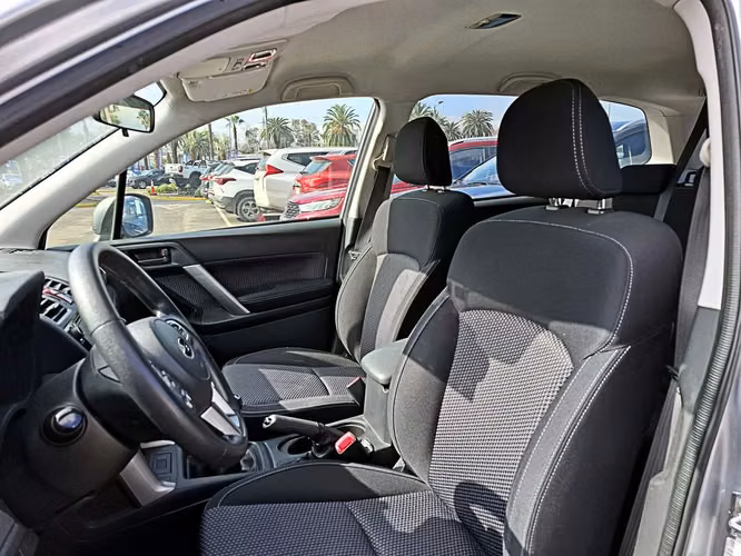 SUBARU FORESTER 2016