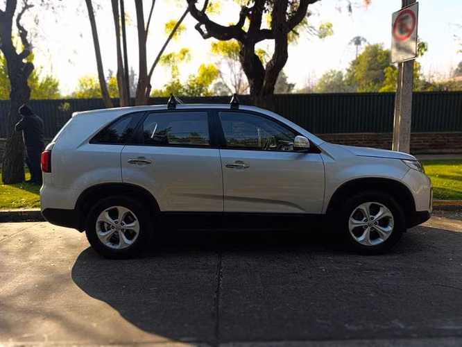KIA SORENTO EX 7S GSL 6AT 4X4 - 2013 | 2600