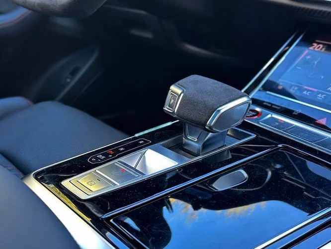 AUDI RSQ8 PERFORMANCE PI - 2023 | 2642