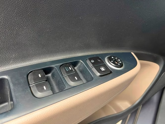 HYUNDAI GRAND I-10 1.2 FL GLS AC - 2017 | 421