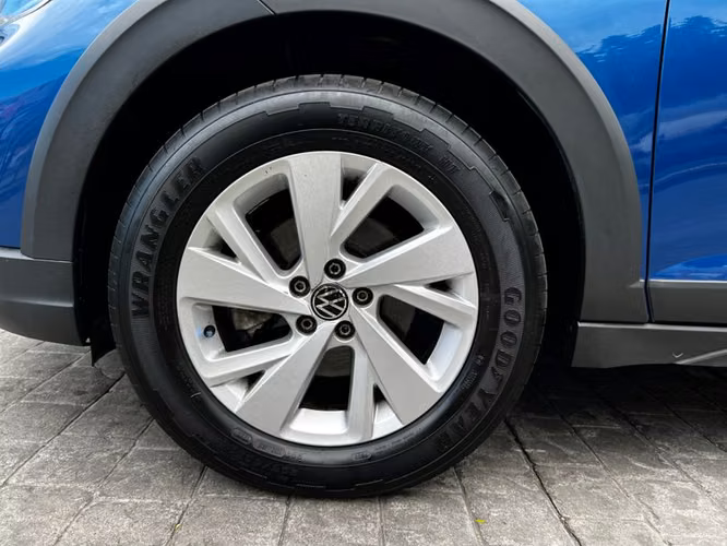 VOLKSWAGEN NIVUS TSI AT COMFORTLINE - 2023 | 375