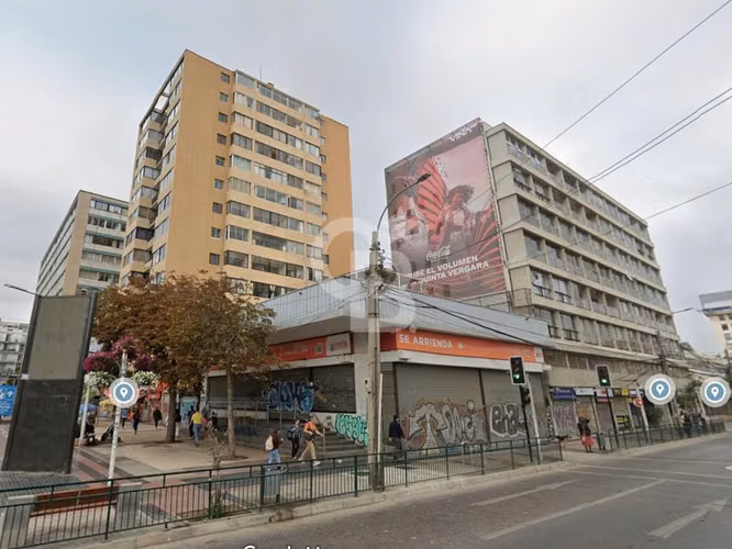 Local esquina en centro de Viña