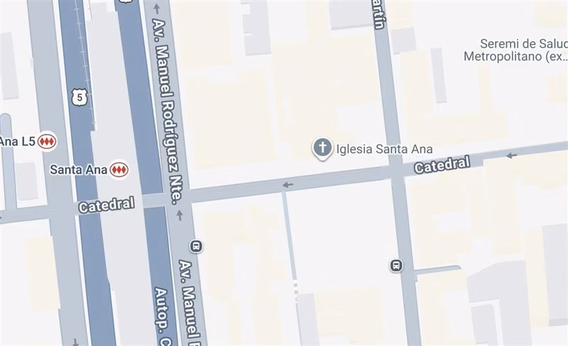 Arriendo Estacionamiento a pasos de Metro Santa Ana