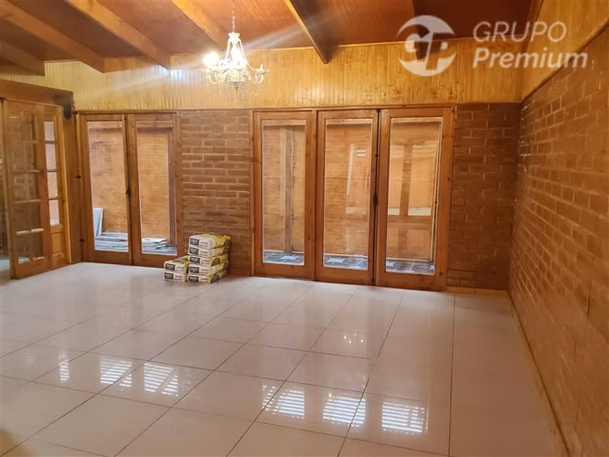 Excelente casa para arriendo en Nova hacienda