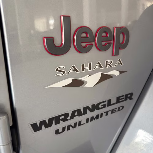 Jeep Wrangler Unlimited Sahara 4x4 3.6 AT 2017 - $24.000.000
