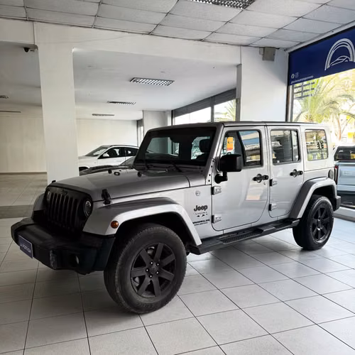 Jeep Wrangler Unlimited Sahara 4x4 3.6 AT 2017 - $24.000.000