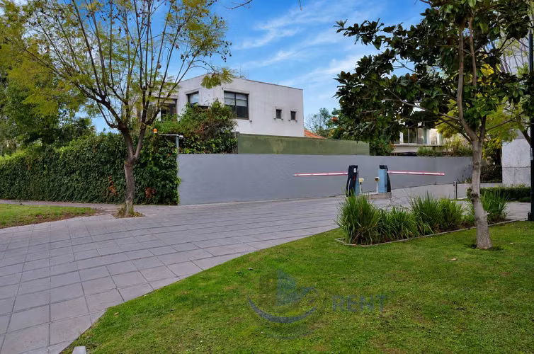 Oficina en Vitacura, recepcion y un privado (178007) - Imagen 7