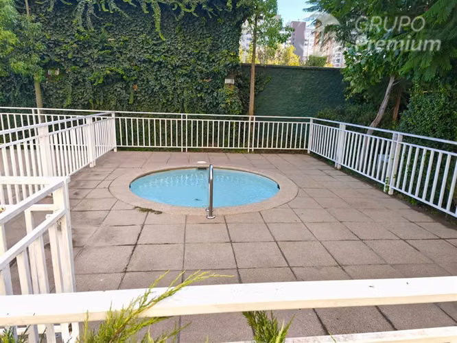Departamento en arriendo de 3 dorm. en San Miguel
