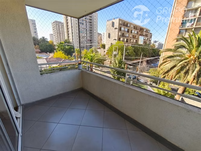 Departamento en arriendo de 3 dorm. en San Miguel