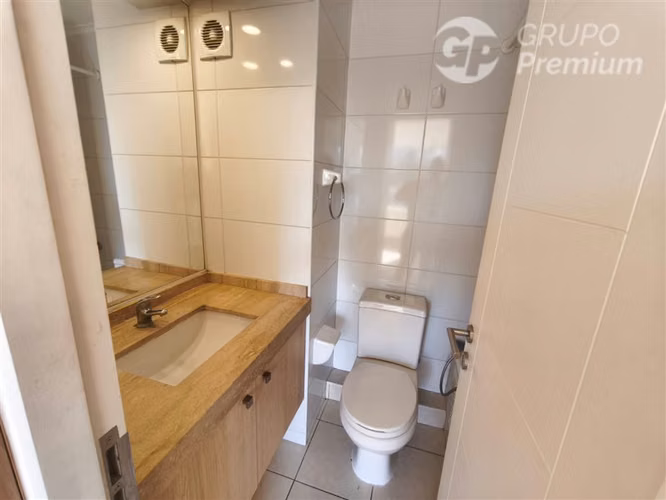 Departamento en arriendo de 3 dorm. en San Miguel