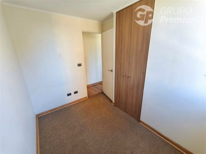 Departamento en arriendo de 3 dorm. en San Miguel