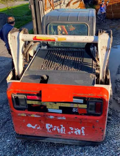 Minicargador Bobcat S570 año 2019 5490 horas