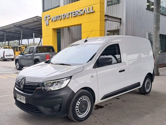 RENAULT EXPRESS 2023