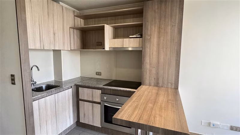 Departamento en arriendo de 1 dorm. en Independencia