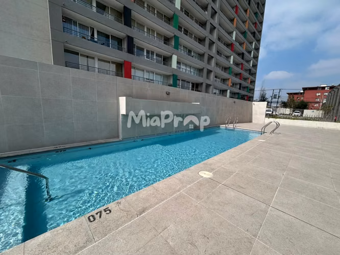 ARRIENDO DPTO 1D1B A PASOS DE METRO CARLOS VALDOVINOS