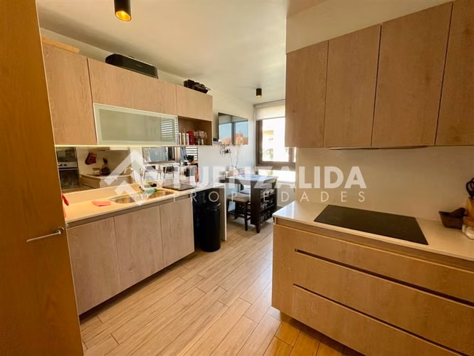 Rooftop en venta de 4 dorm. Lo Barnechea Portal la Dehesa