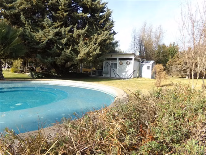 Casa en venta de 4 dorm. en Talagante