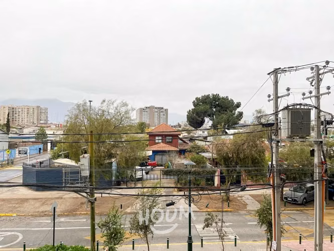 Departamento en Avenida Américo Vespucio