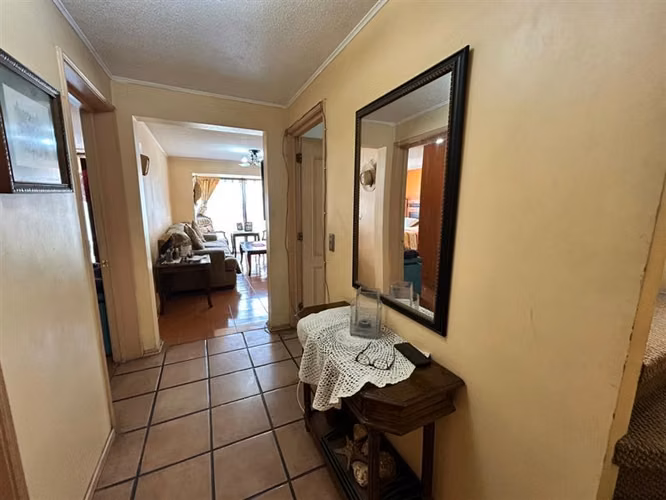 VENTA CASA de 4dorm 2baños- Jardines de la Viña La Florida