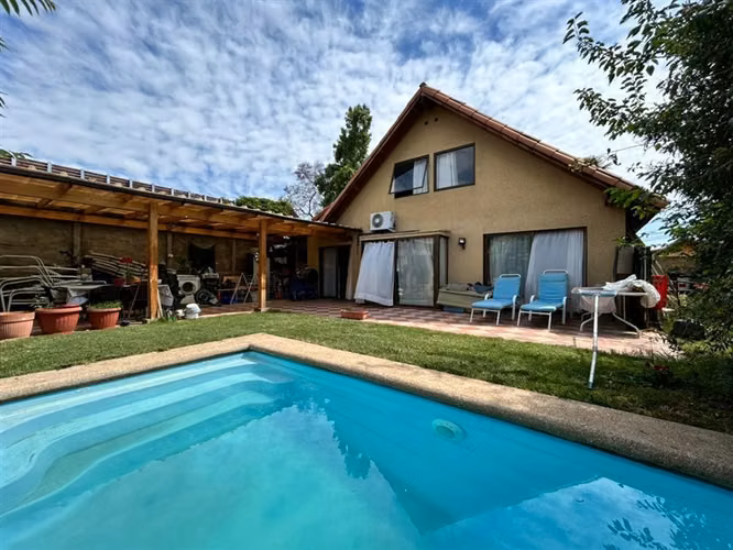 VENTA CASA de 4dorm 2baños- Jardines de la Viña La Florida