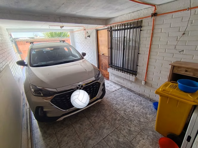 Casa Amplia en Pudahuel - entre Barrancas y Laguna Sur – 3D/2B/2E - Imagen 27