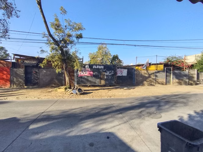 Terreno con Alto Potencial Inmobiliario, 10.500 UF