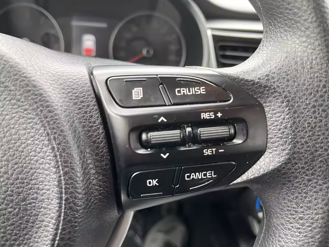 KIA RIO5 EX FULL 1.6 CC 6 MT AÑO 2021