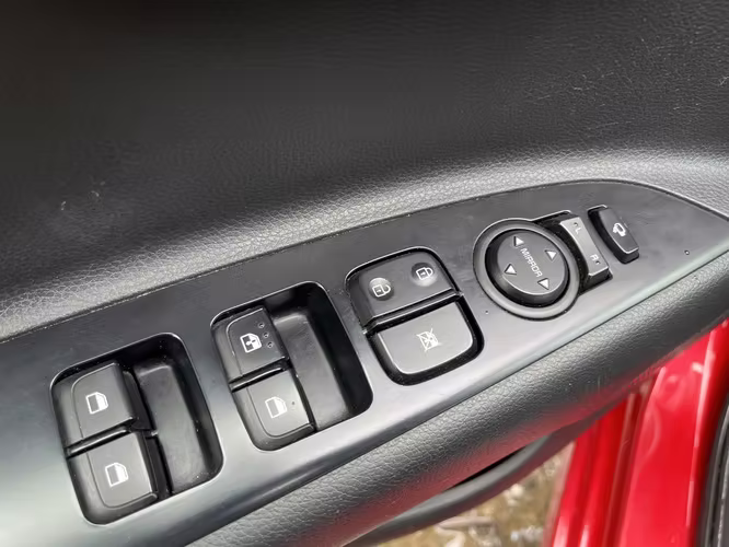 KIA RIO5 EX FULL 1.6 CC 6 MT AÑO 2021