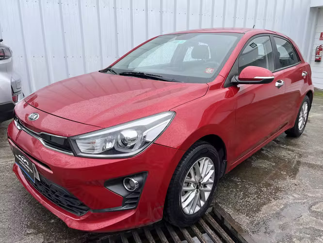 KIA RIO5 EX FULL 1.6 CC 6 MT AÑO 2021