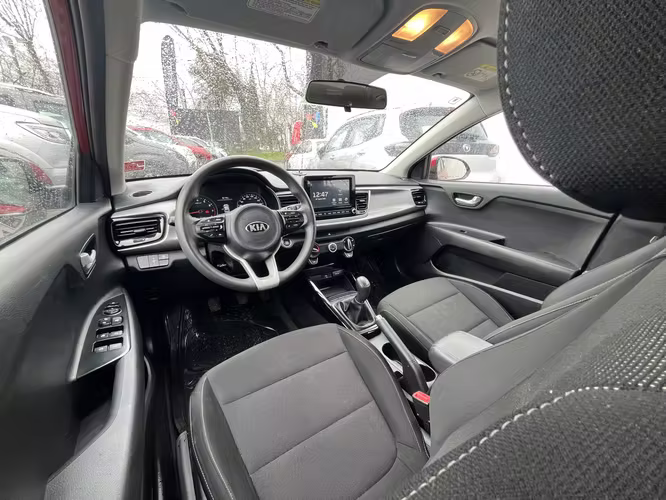 KIA RIO5 EX FULL 1.6 CC 6 MT AÑO 2021
