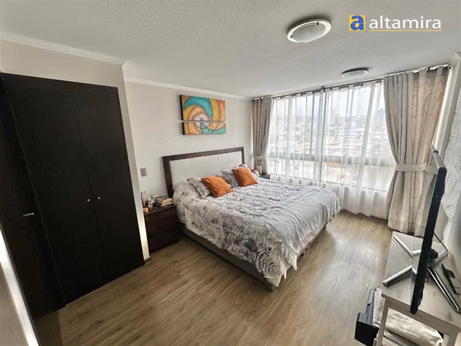 Departamento en venta de 3 dorm. en Iquique
